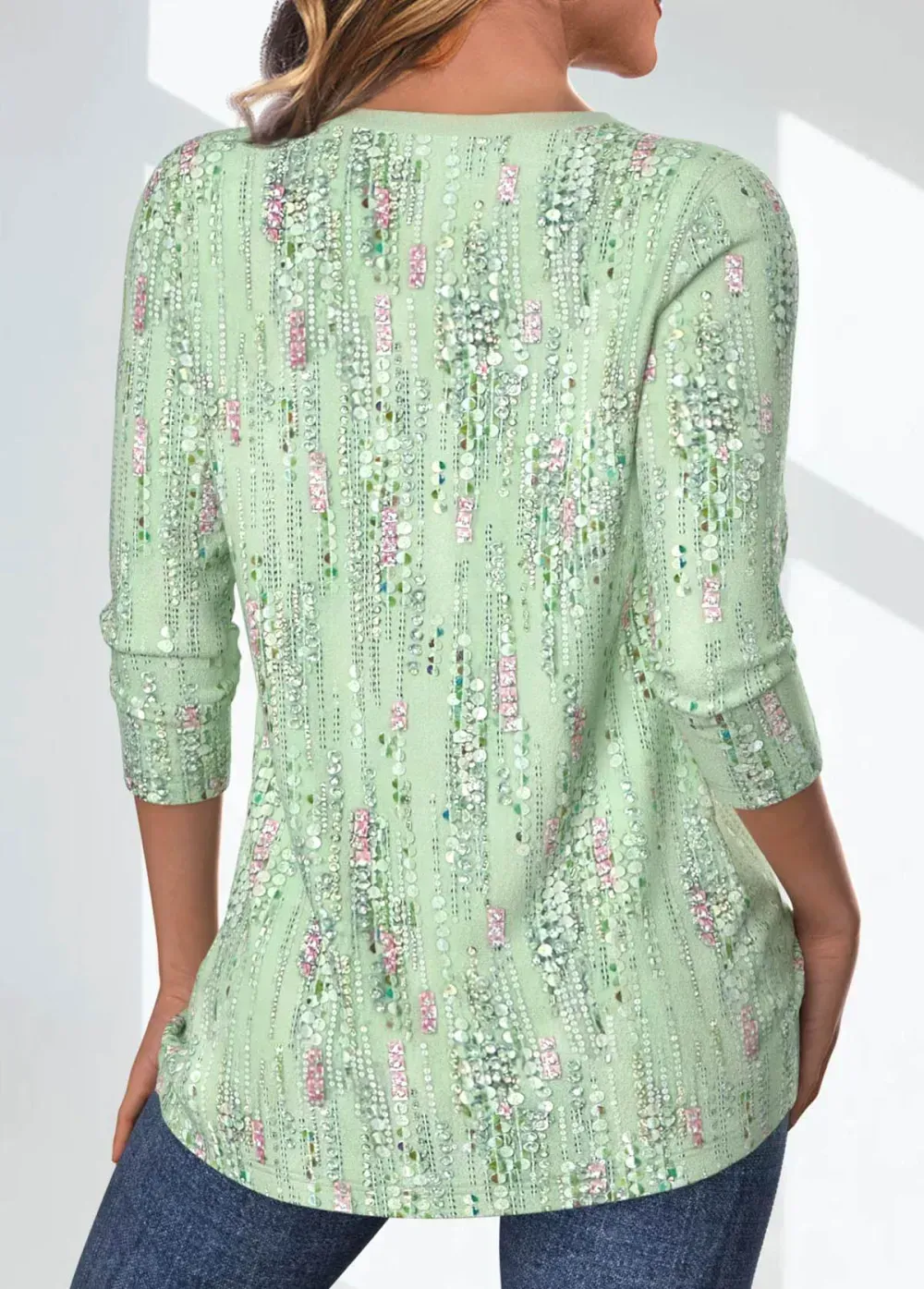 Light Green Criss Cross Geometric Printed Non-sequined T Shirt