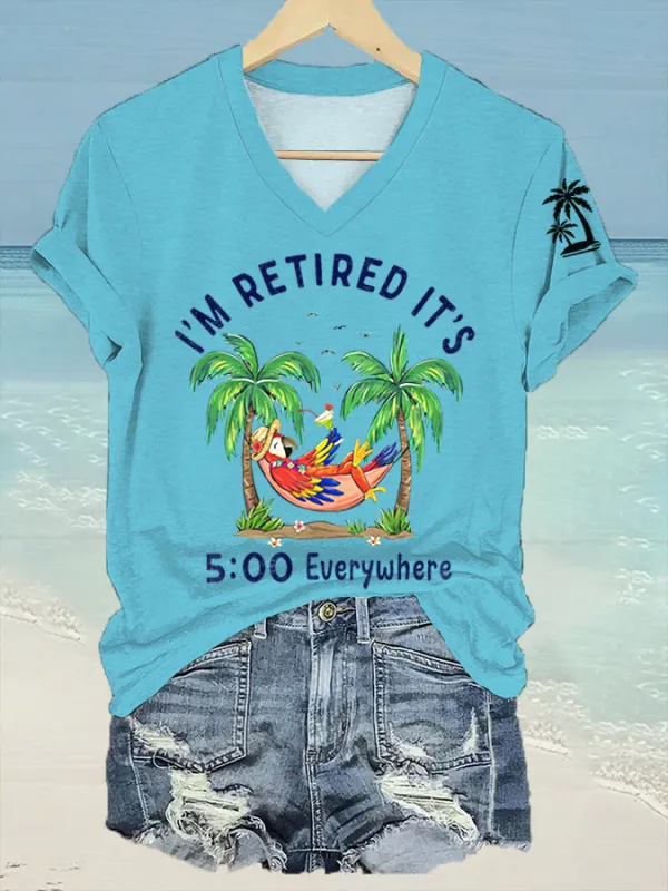 Women's I'm Retired It's 5 O'clock Everywhere Parrot Print Casual V-Neck Tee