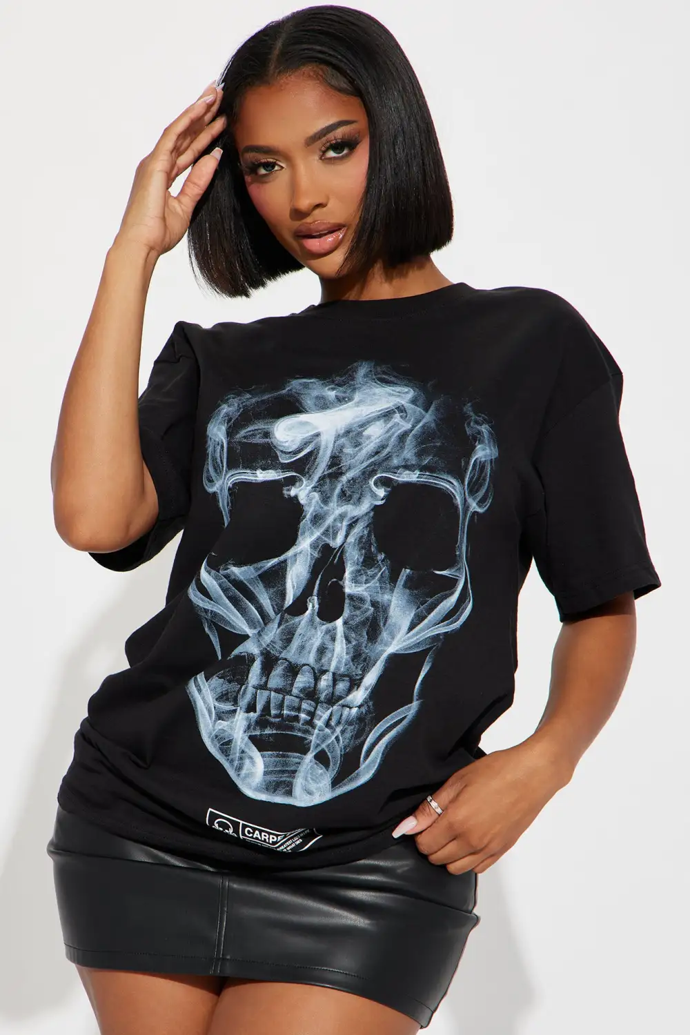Carpe Diem Skull Tshirt - Black