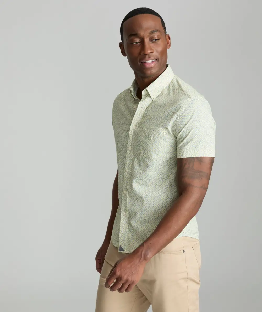 Performance Short-Sleeve Shirt With Pocket