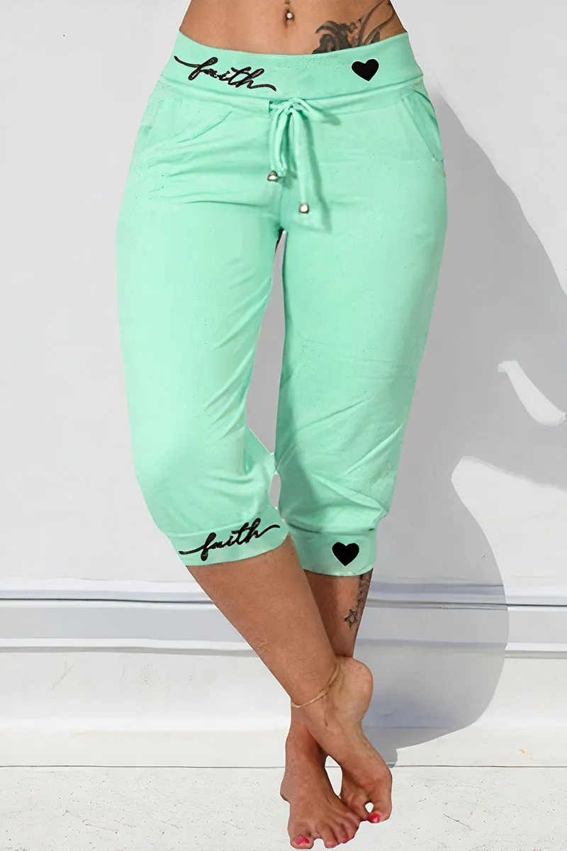 Letter & Heart Print Drawstring Capris Pants