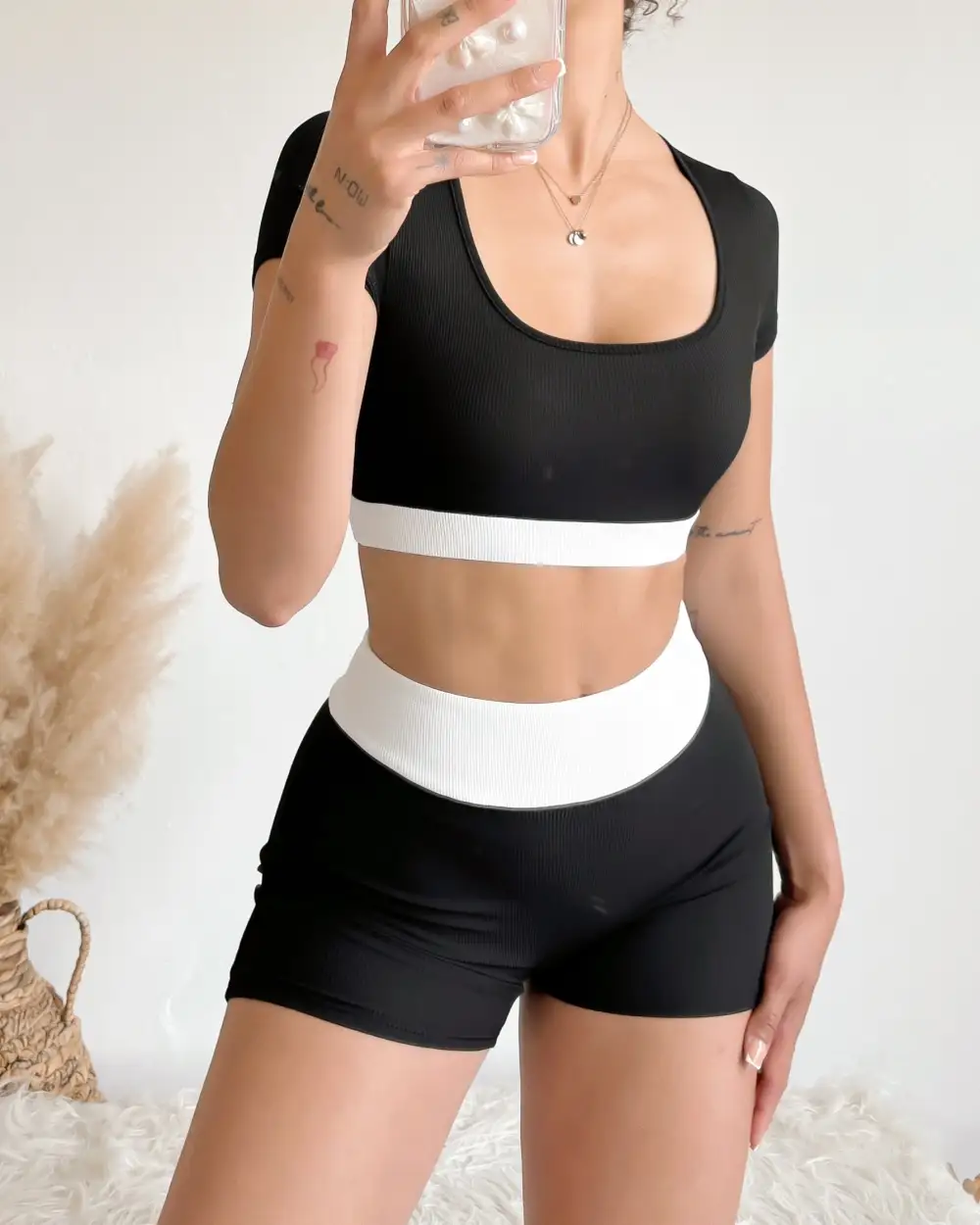 RESTOCKED! NIA WORKOUT SET (BLACK)