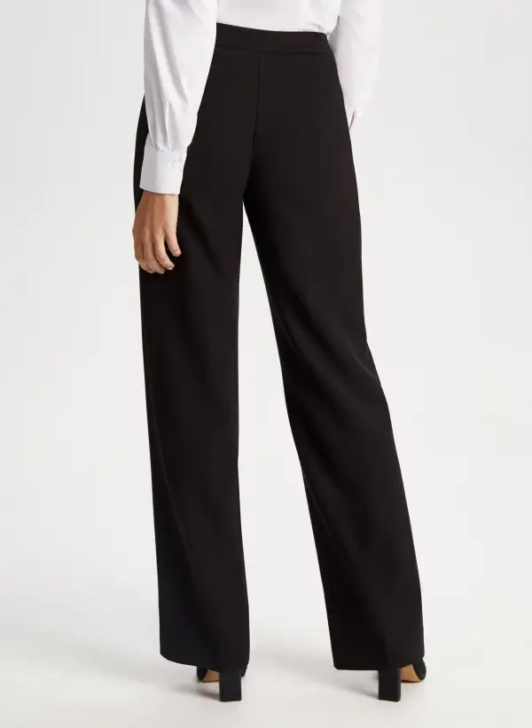 Modern Fit Straight Leg Pants
