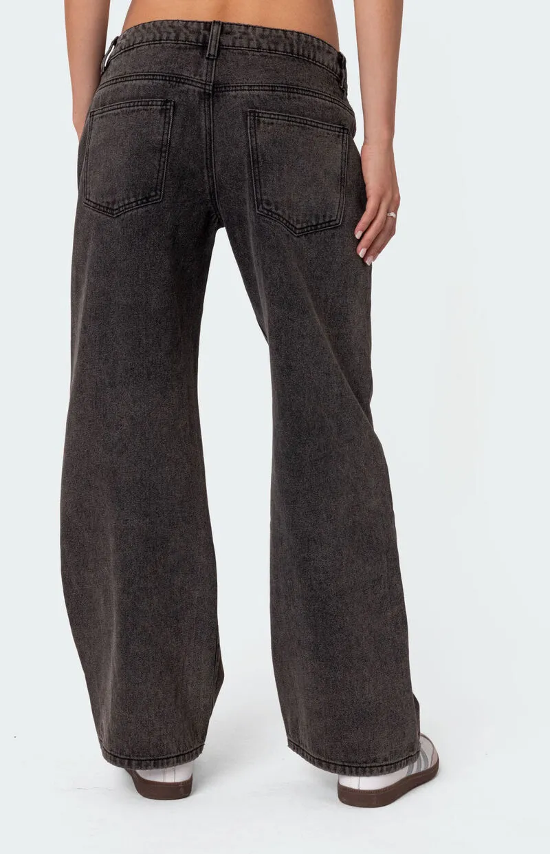Edikted Petite Raelynn Washed Low Rise Jeans