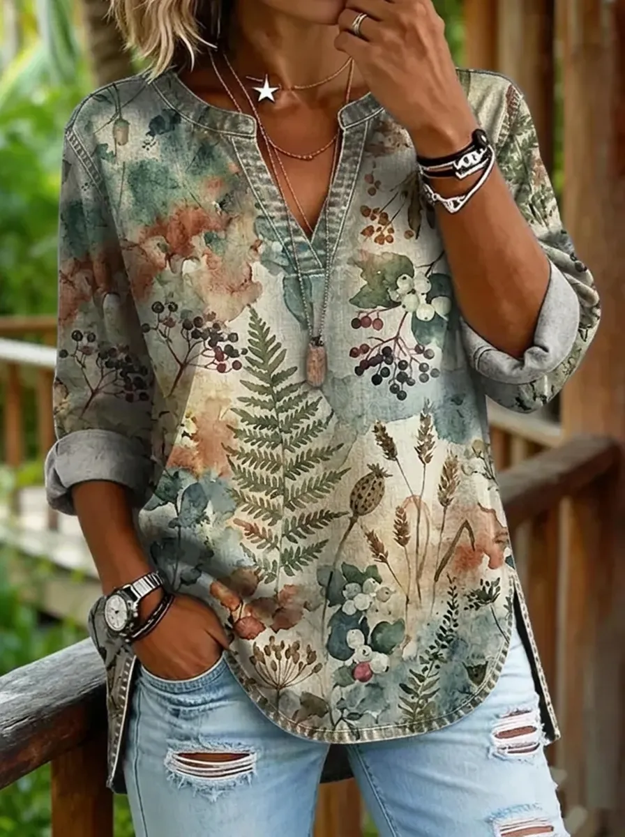 Women's Nashville Botanical Fern Printed V-neck Top