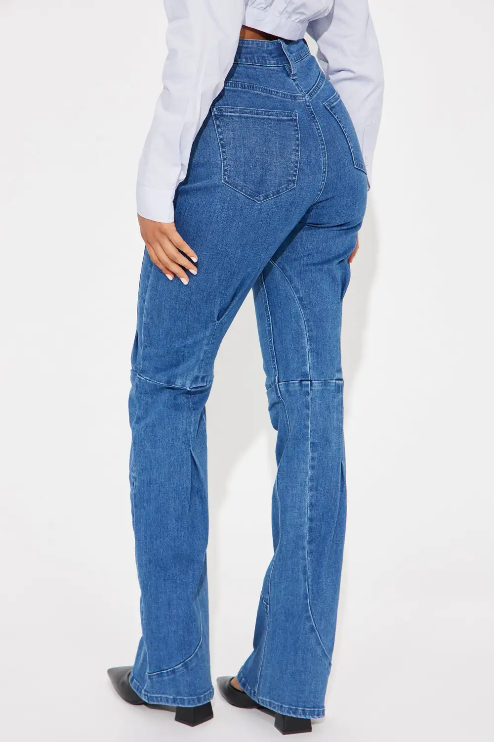 Making Deposits Crossover Stretch Bootcut Jeans - Medium Wash