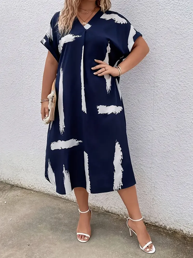 Women's Plus Size Brush Print Dress - Elegant Short Sleeve V Neck Dress For Spring & Summer - Suitable for Casual & Party Occasions - For Women