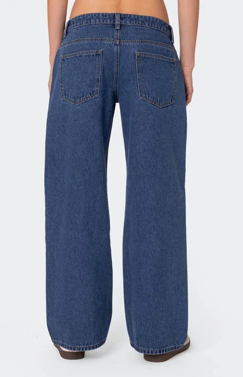 Edikted Petite Raelynn Washed Low Rise Jeans