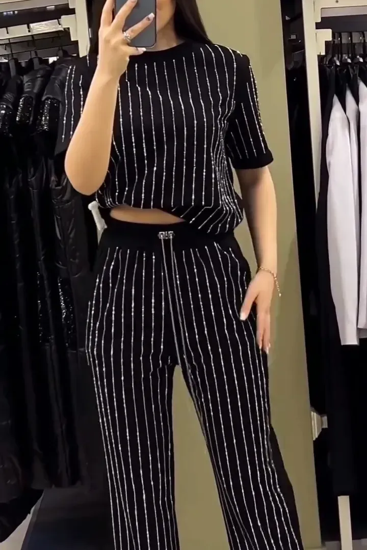 Women's Casual Solid Color Round Neck Hot Diamond Short Sleeve Two-piece Suit