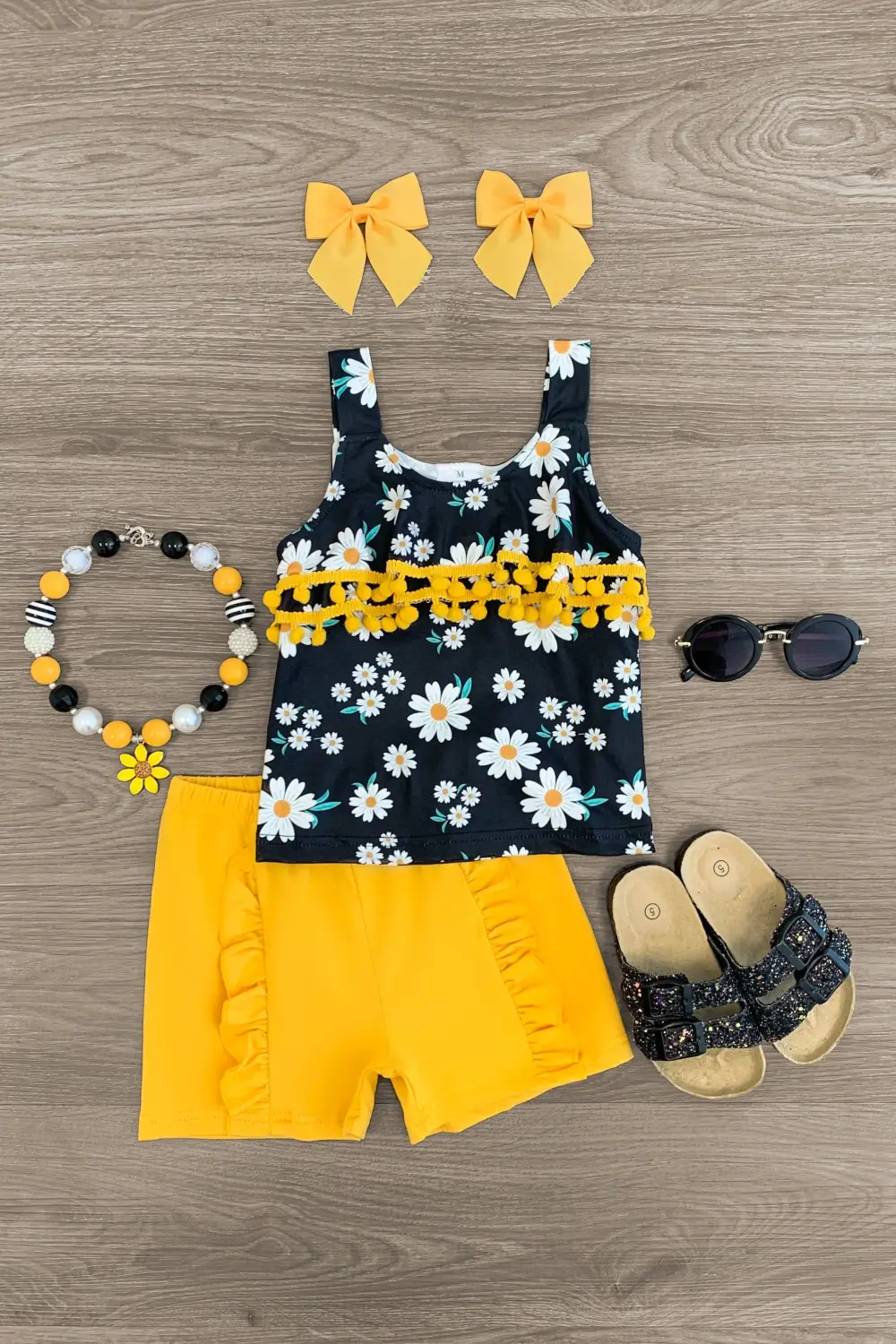 Black Daisy Pom Pom Ruffle Short Set