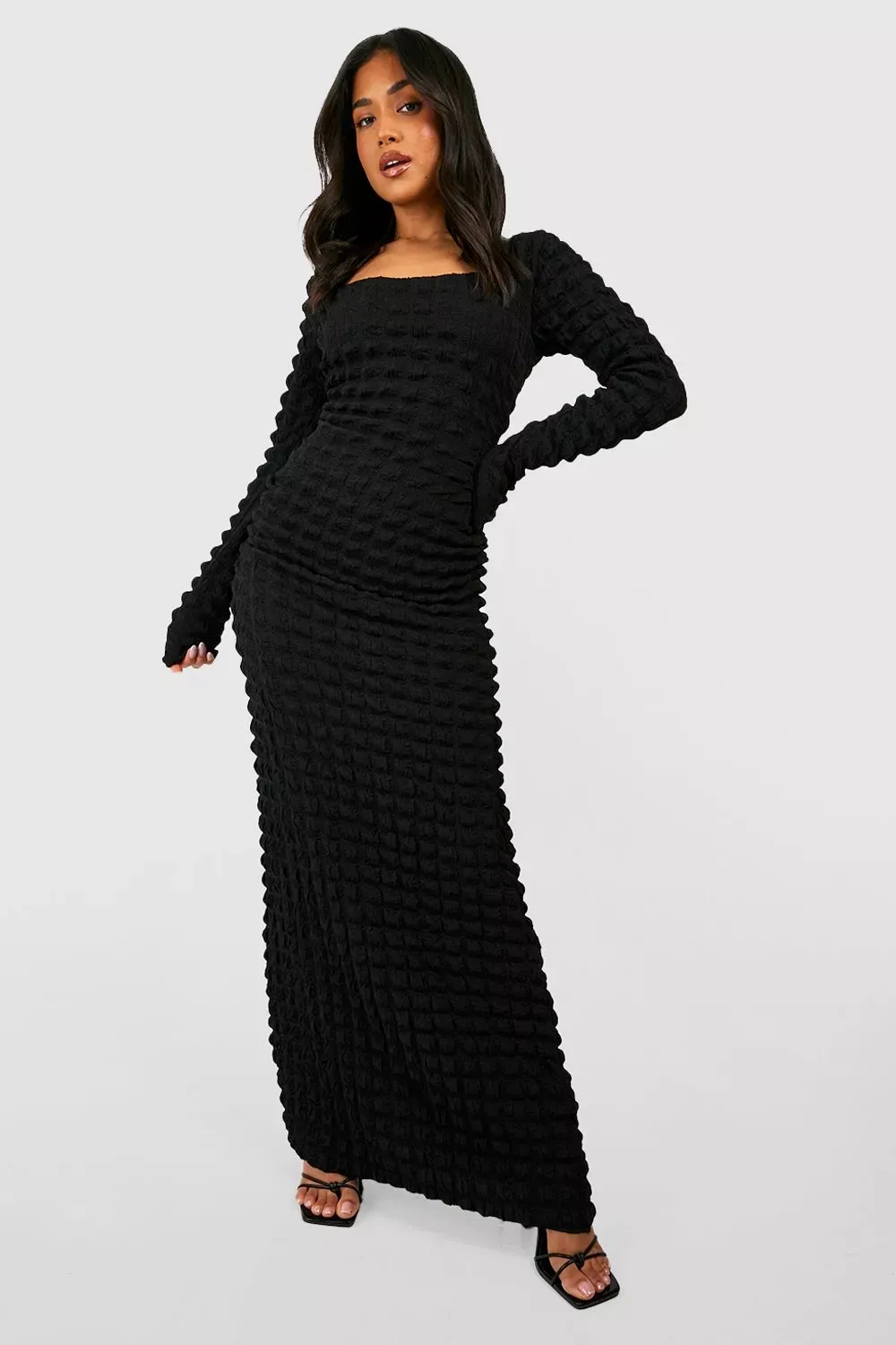 PETITE BUBBLE TEXTURED SQUARE NECK MAXI DRESS
