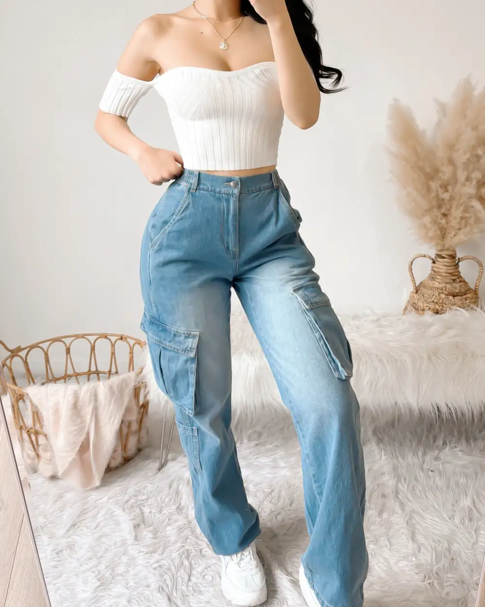 DELILAH HIGH WAISTED CARGO JEANS (MEDIUM WASH)