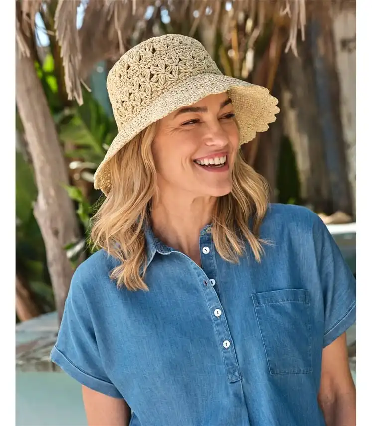 Scallop Edge Straw Hat