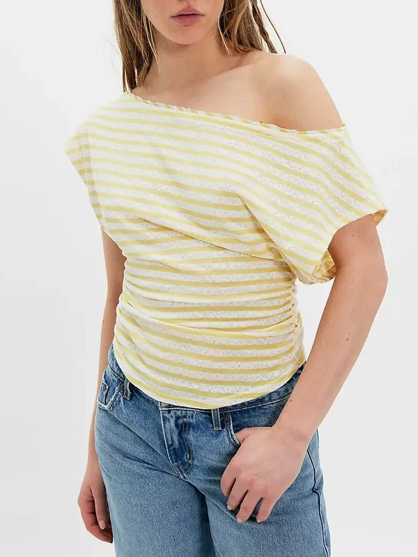 Off-Shoulder Fitted Knit Top