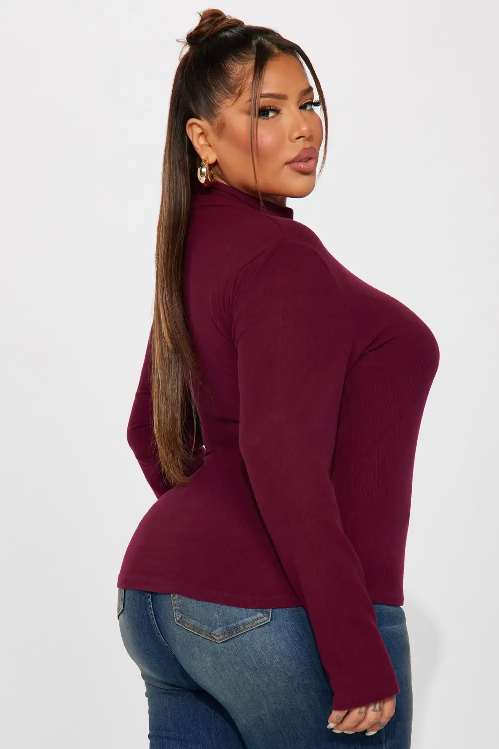 Ashlyn Ribbed Mock Neck Top - Burgundy
