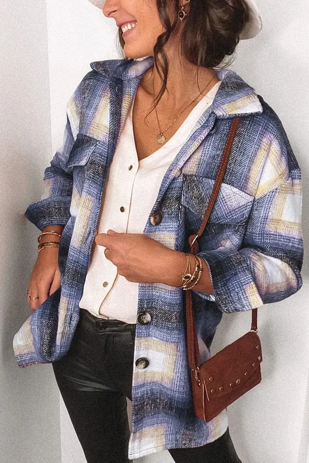 Women's 2023 Fall Clothes Plaid Shacket Jacket Long Sleeve Button Down Flannel Shirts Fashion Blouse