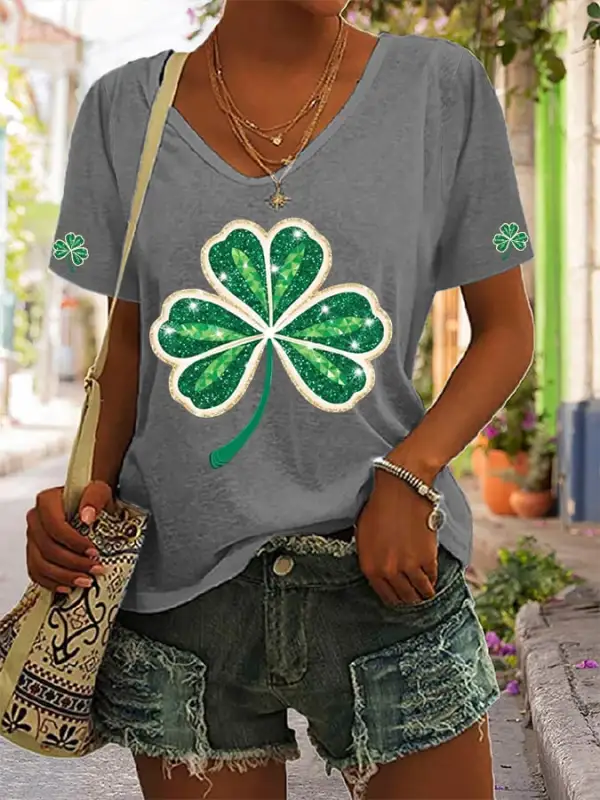 Women's St. Patrick's Day Glitter Shamrock Print T-shirt