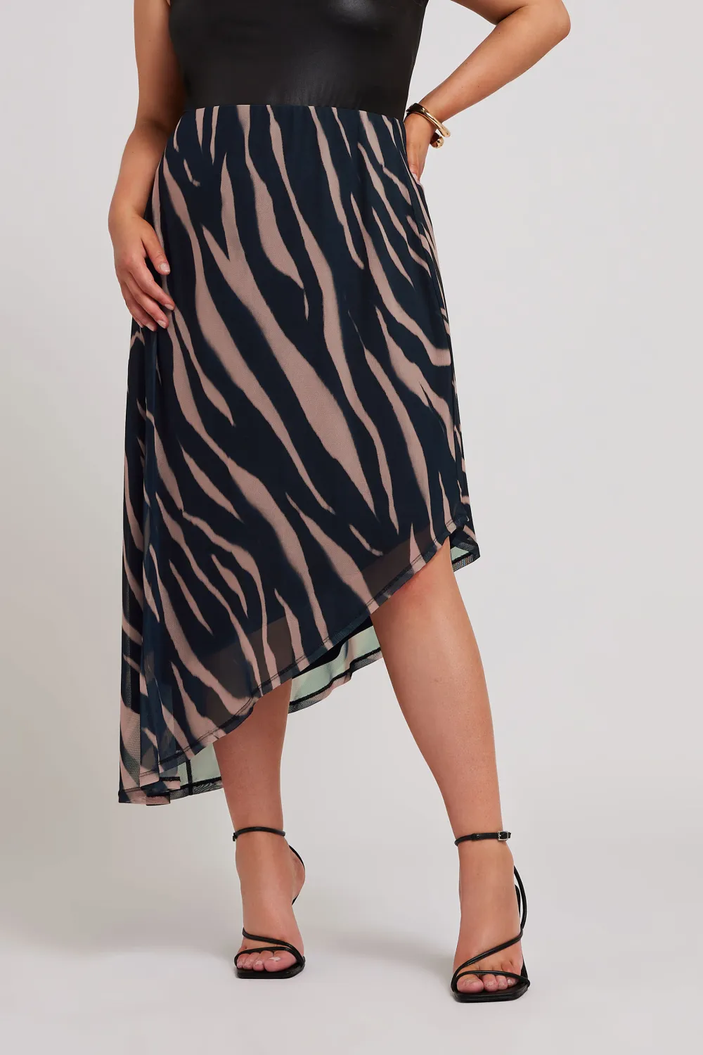 YOURS LONDON Curve Black Zebra Print Asymmetric Mesh Skirt