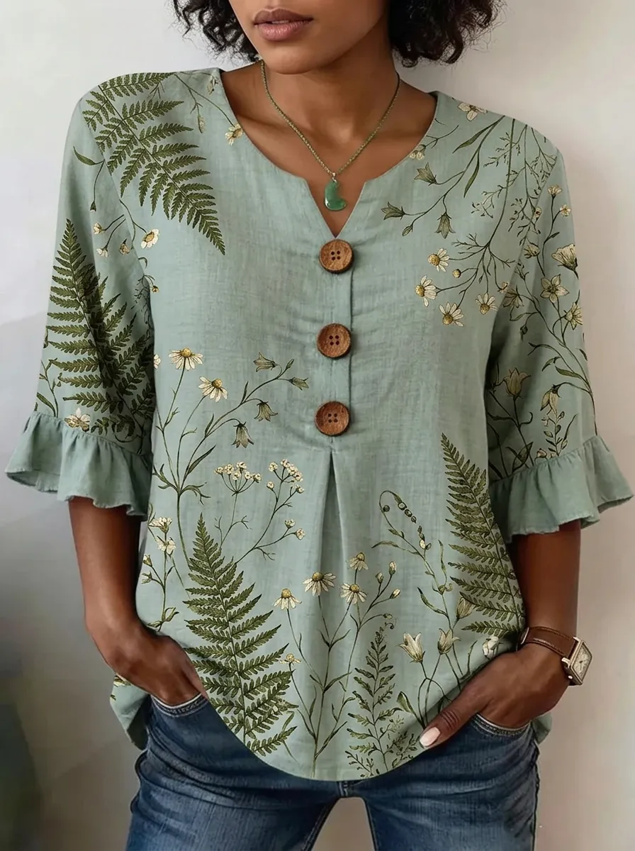 Women's Nashville Nature Lover Fern and Daisy Printed Button-Down Top
