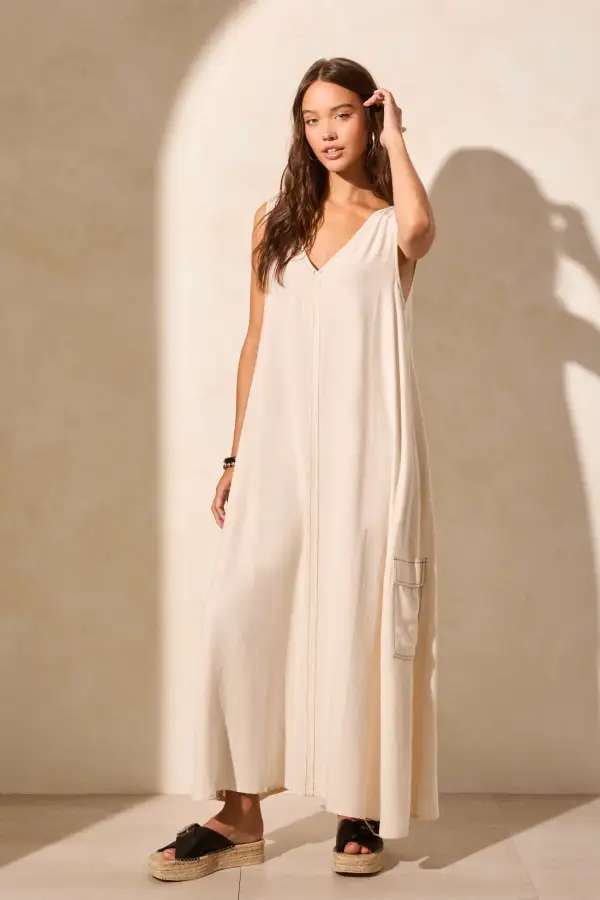Textured Linen Sleeveless Cargo Dress-Seashell