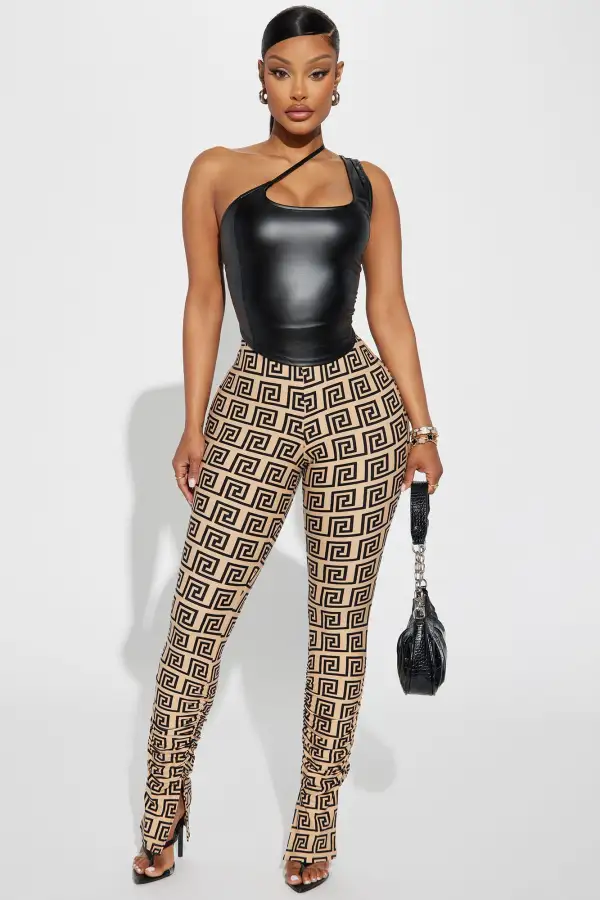 Crazy In Love One Shoulder Top - Black