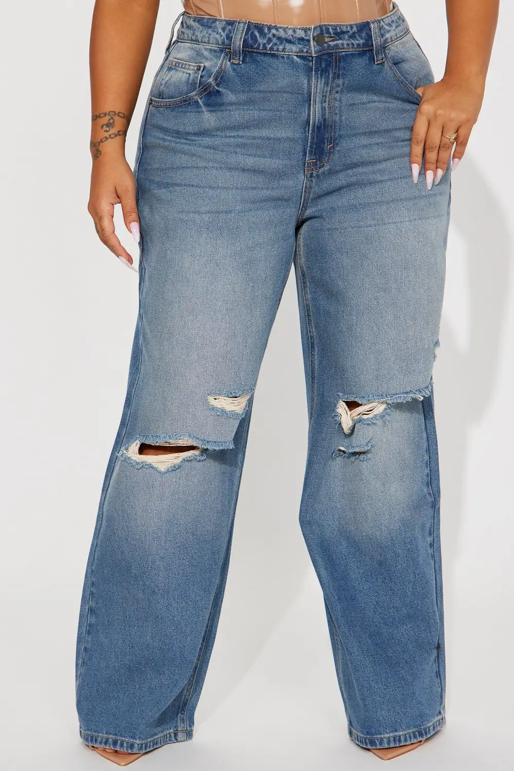 Message Received Loose Straight Leg Jeans - Medium Wash