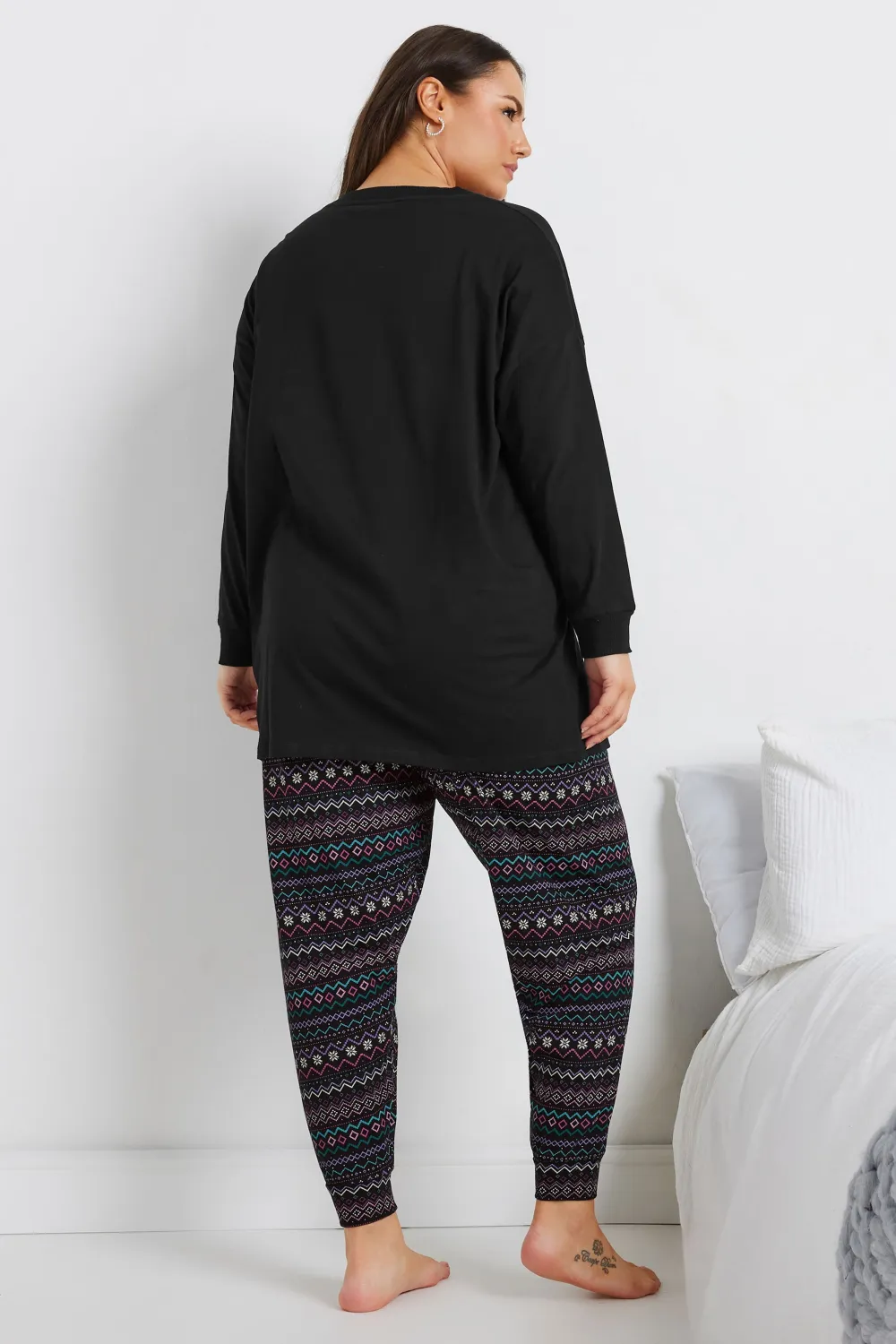 YOURS Curve Black 'Snuggle Season' Fairisle Pyjama Set