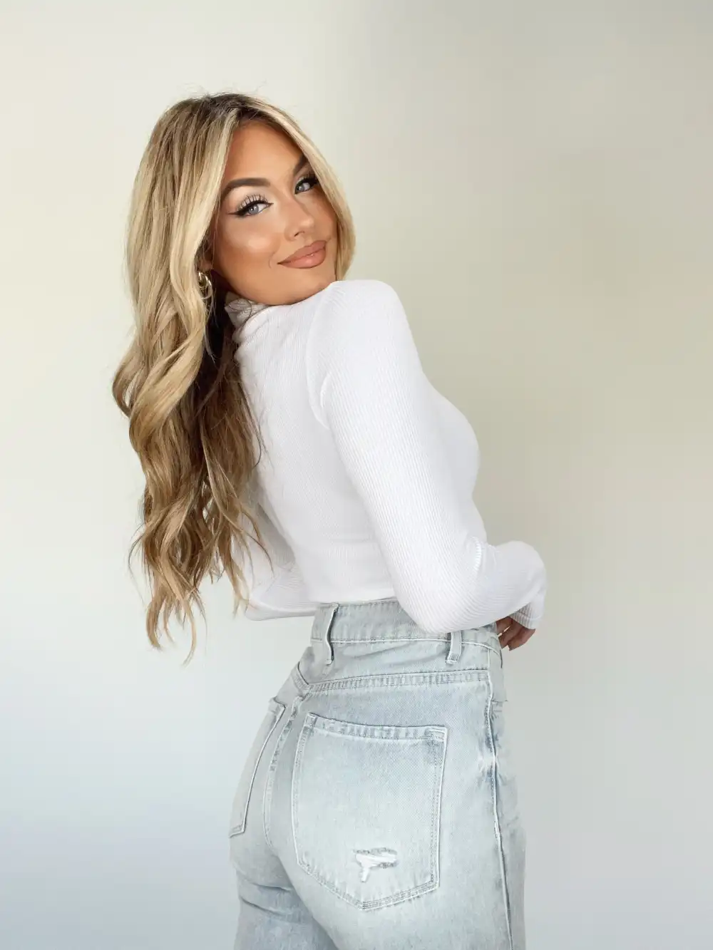 Ribbed Seamless Turtle Neck Top