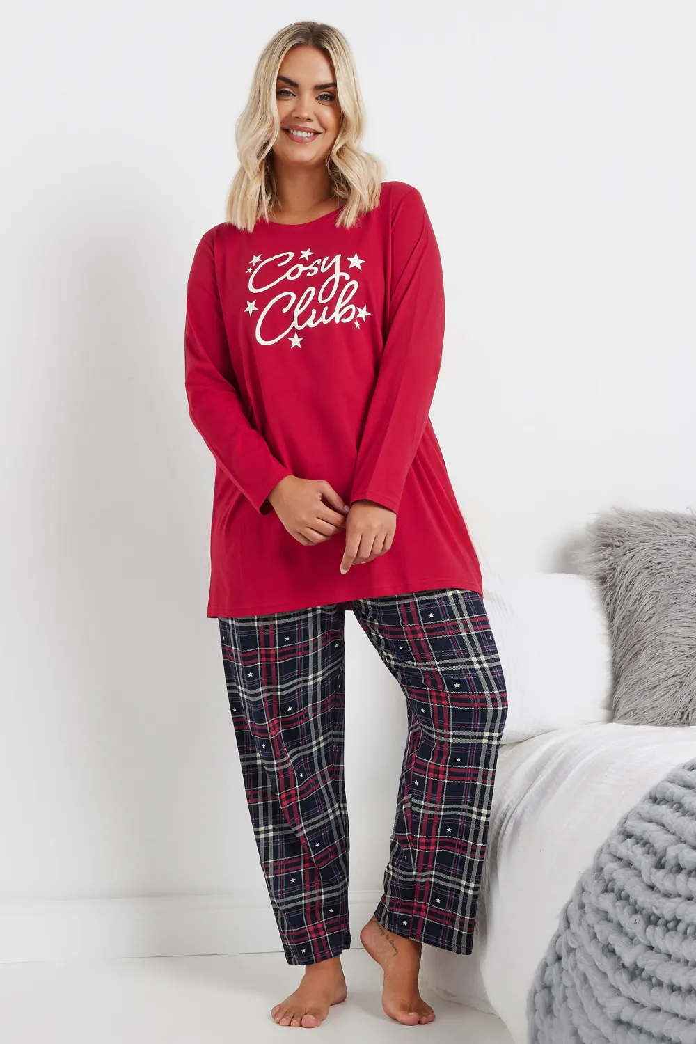 YOURS Curve Red 'Cosy Club' Check Print Wide Leg Pyjama Gift Set