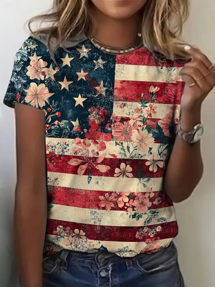 Women's Independence Day Flag And Floral Print T-shirt