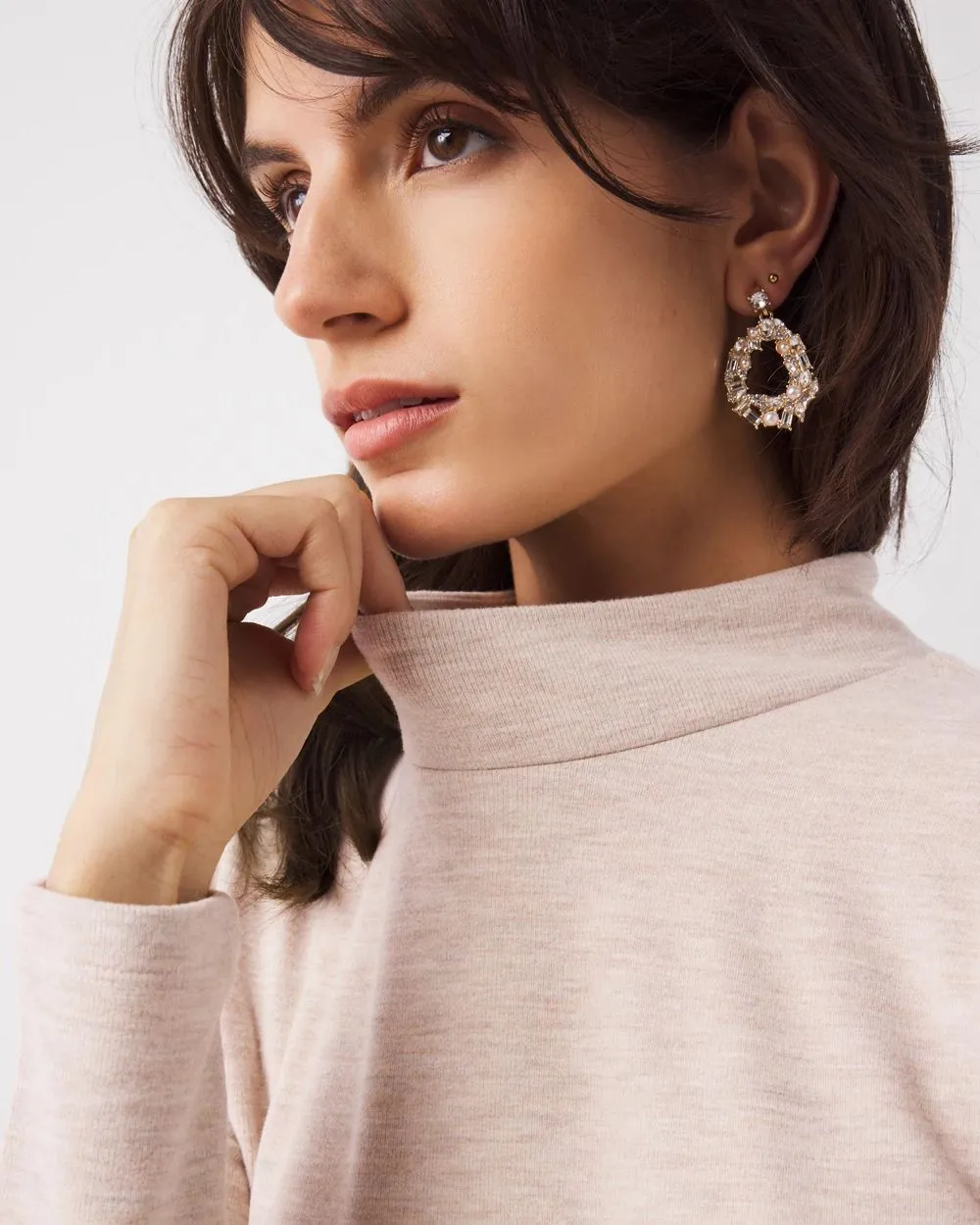 Puff Sleeve Mock Neck Snit