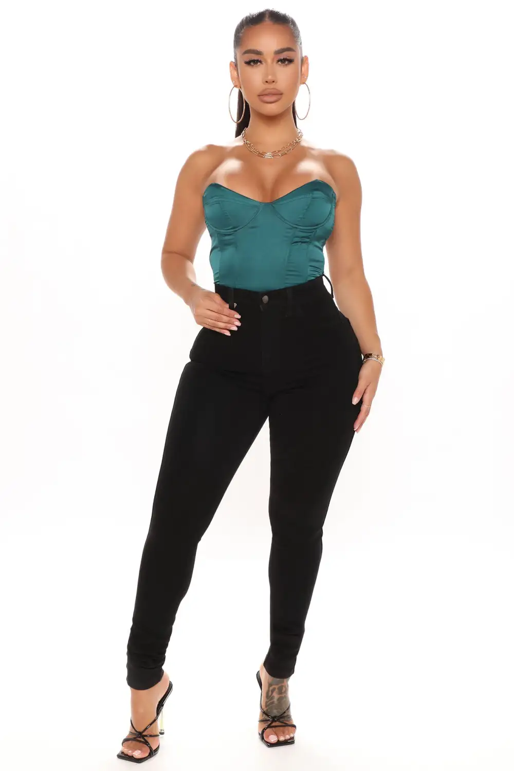 Classic Beauty Booty Lifter Skinny Jeans - Black